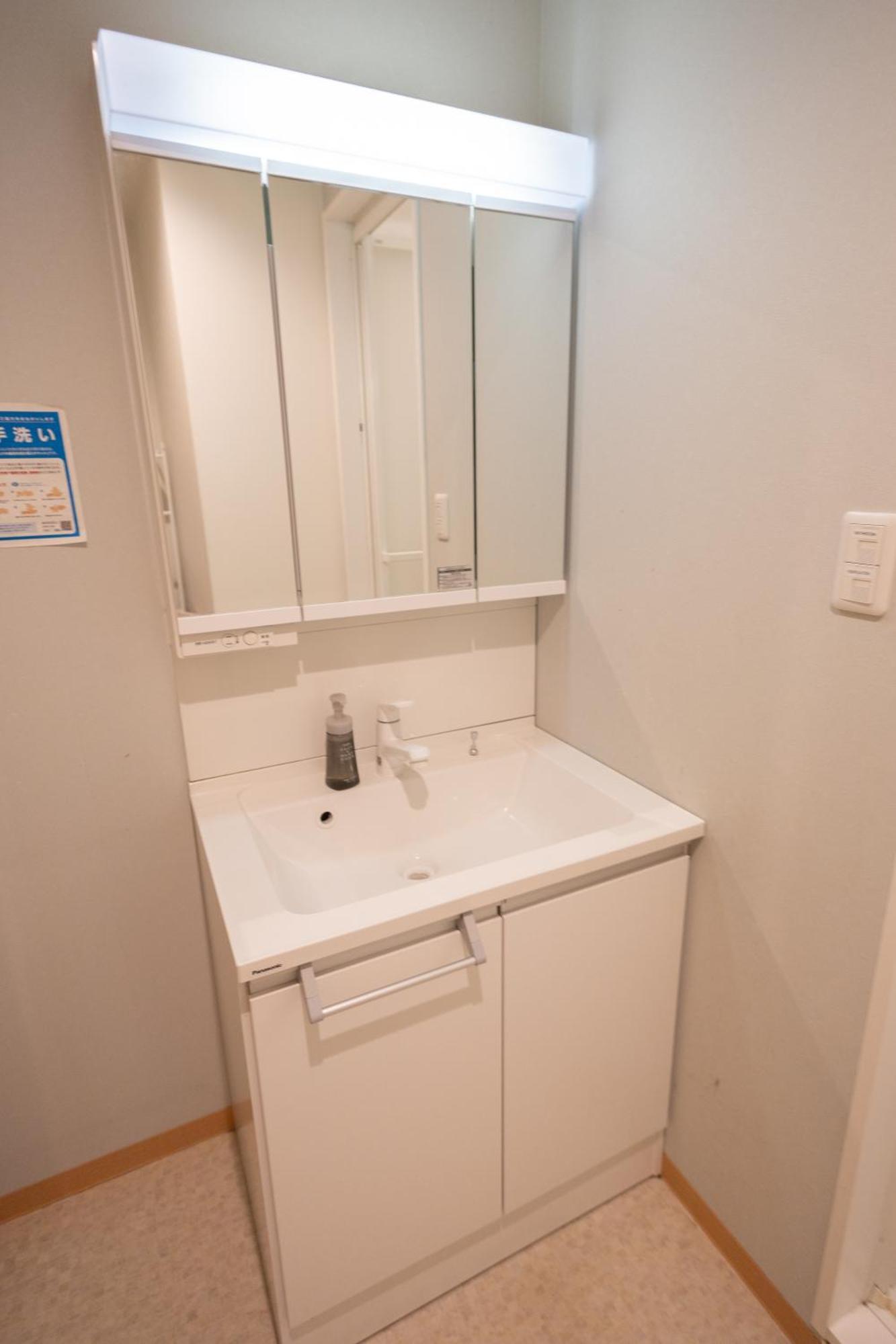Nestay Terrace House Osaka Tsutenkaku Esterno foto